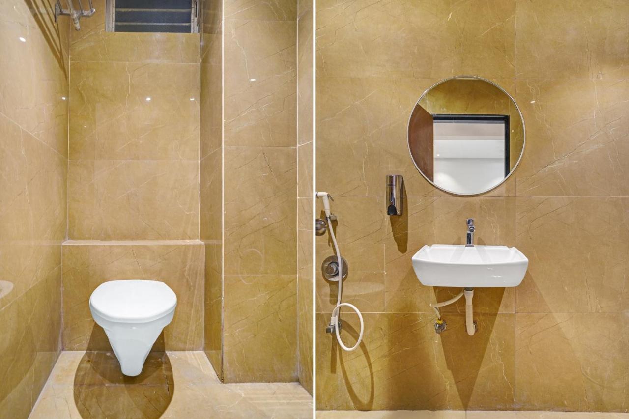 Townhouse Oak Hotel Vaibhav スーラト エクステリア 写真